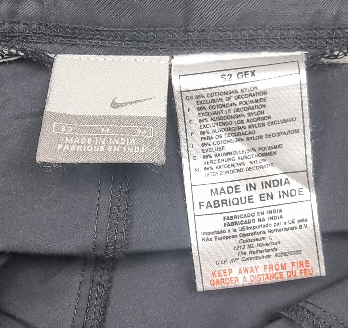 Nike Pantalón Técnico Convertible Negro talla M