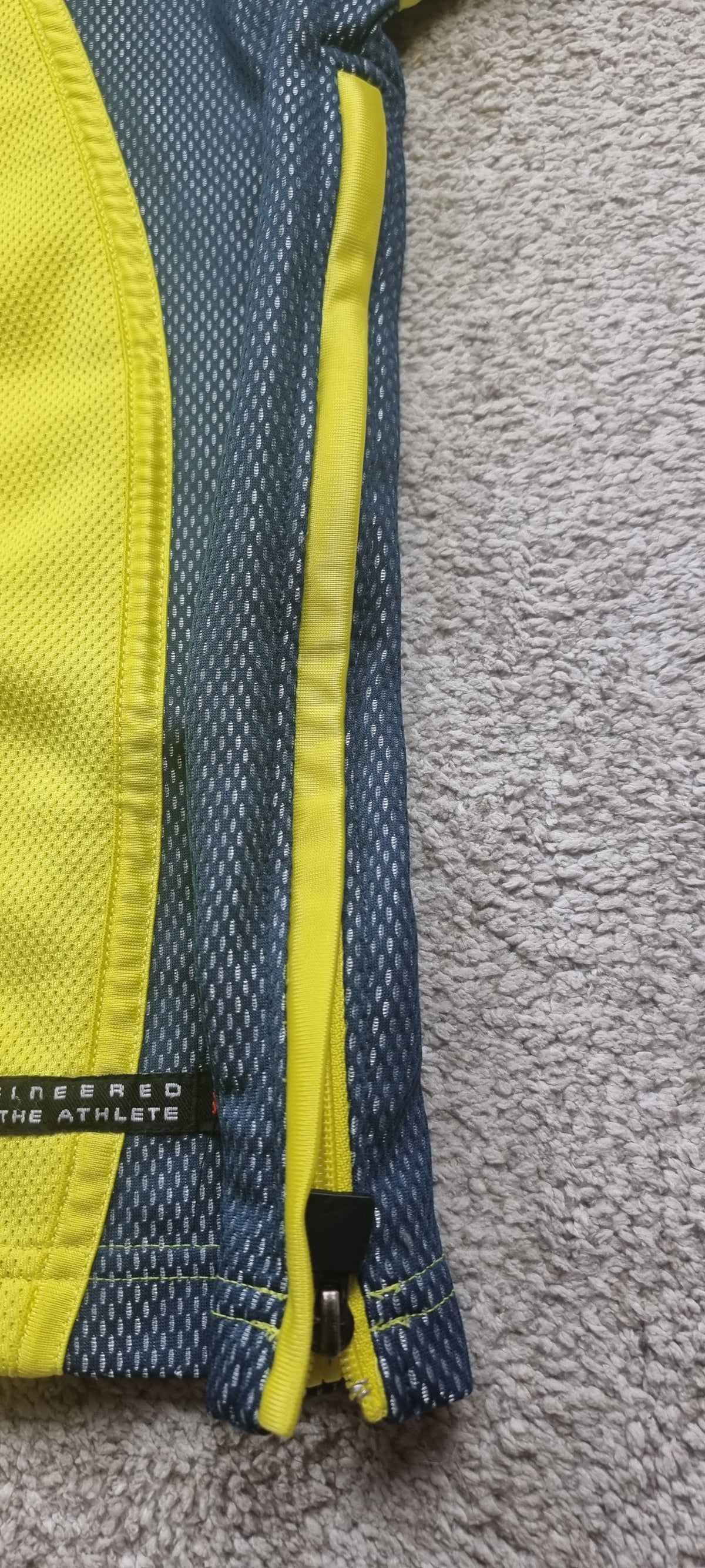 Adidas Basketball Sudadera Técnica Amarilla Vintage talla L