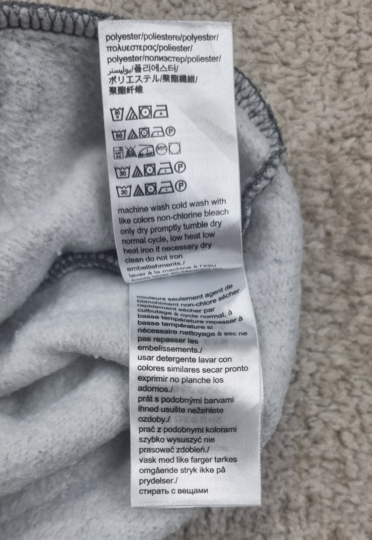 Sudadera Calvin Klein gris con media cremallera talla M