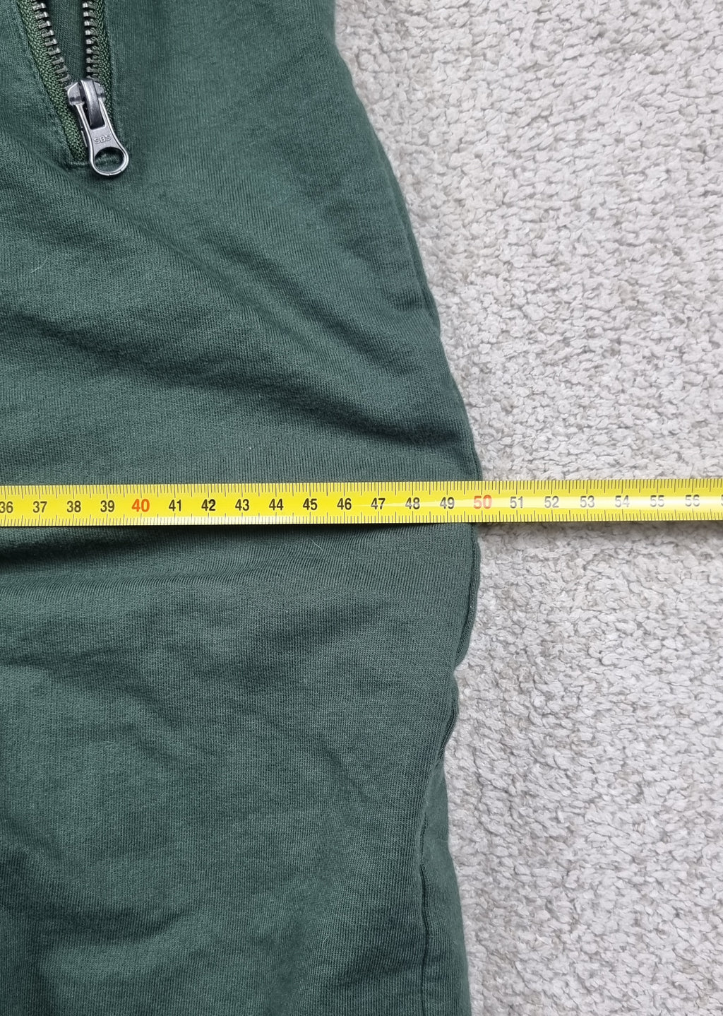 Mono OnePiece The Norwegian Original verde militar con parches – Talla S