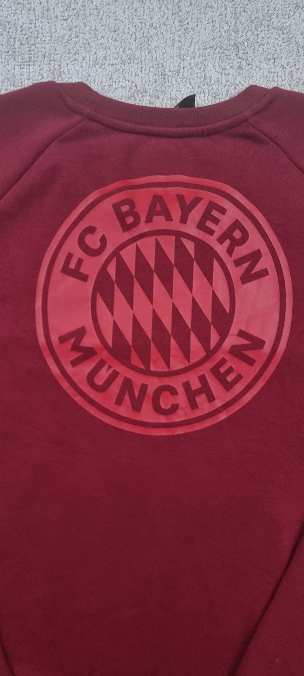 Sudadera Adidas FC Bayern München bicolor roja – Talla XL