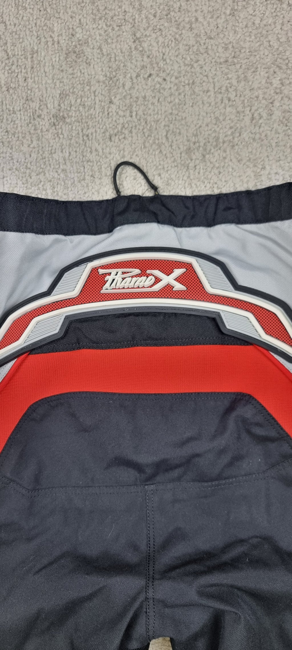 Pantalón moto Pharao X negro rojo y gris talla L