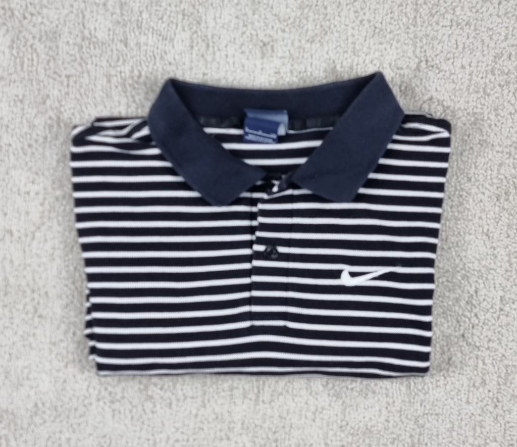 Polo Nike Sportswear de Rayas Azul Marino y Blanco – Talla XS