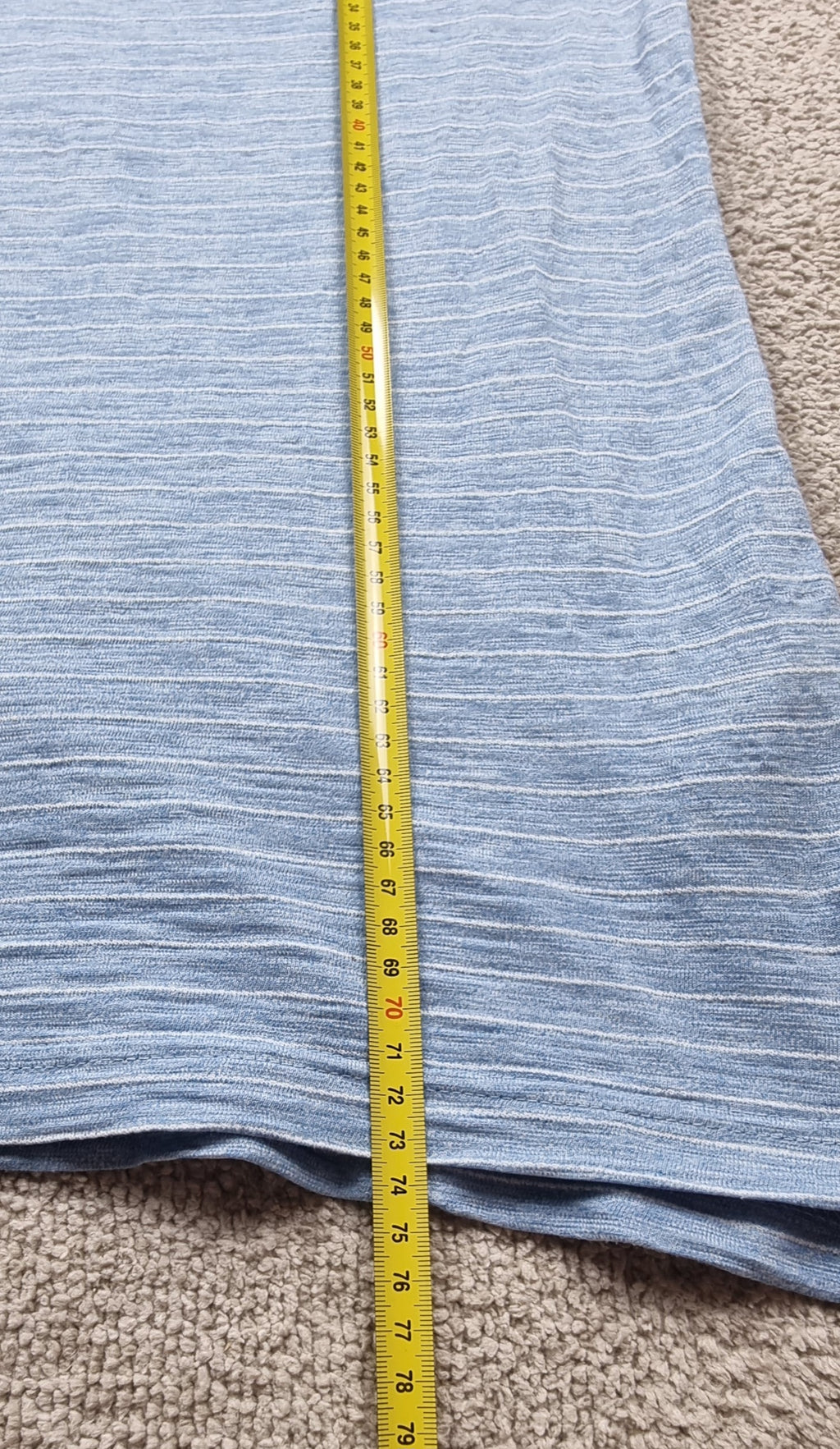 Polo Tommy Jeans azul jaspeado de rayas – Talla L
