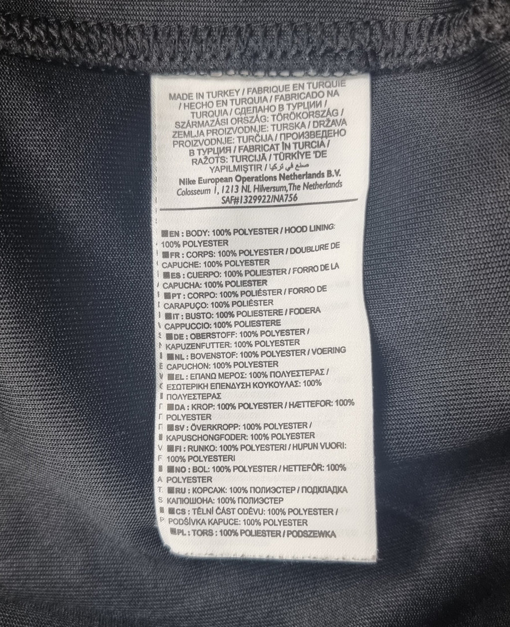 Sudadera Nike Sportswear Negra con Capucha y Logo Tape