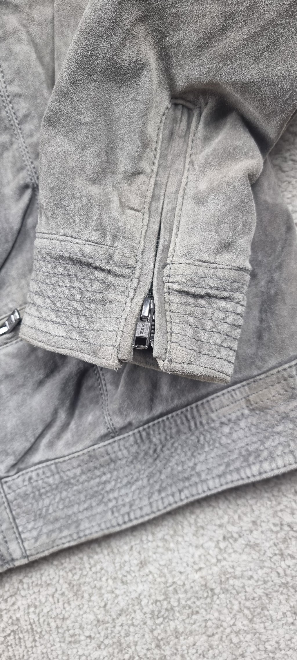 Chaqueta Biker de Piel Gris B.C. Talla 44