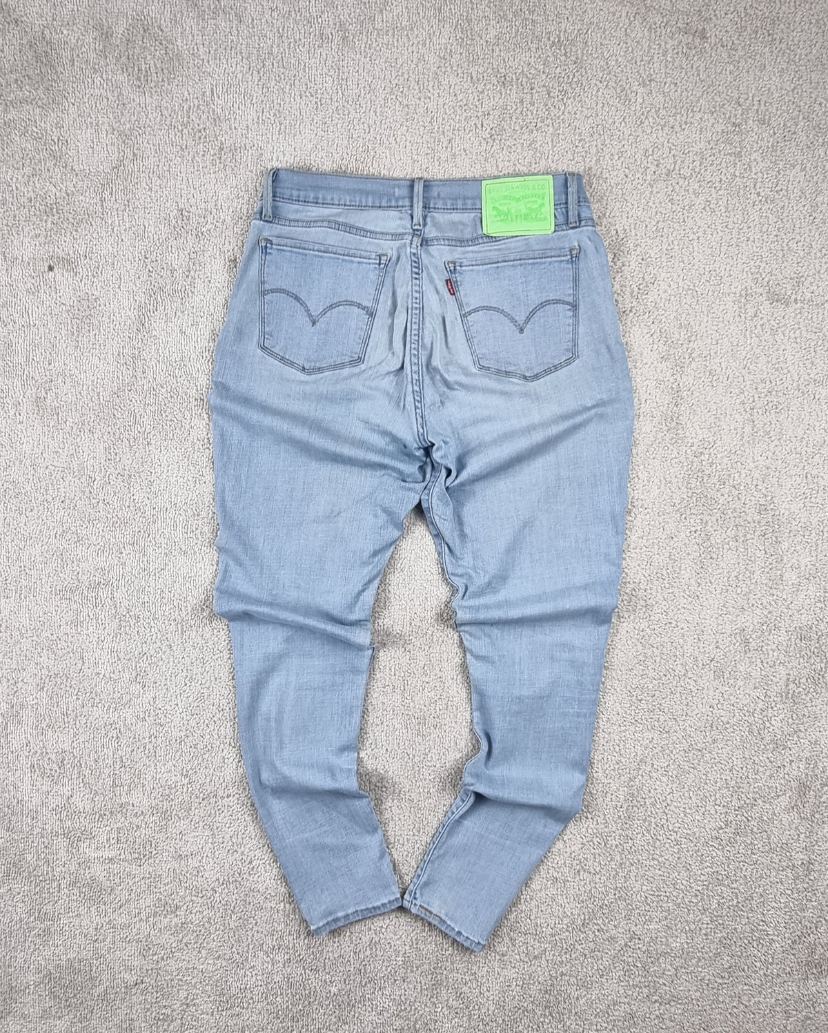 Jeans Levi’s 311 Shaping Skinny azul claro W31 L30