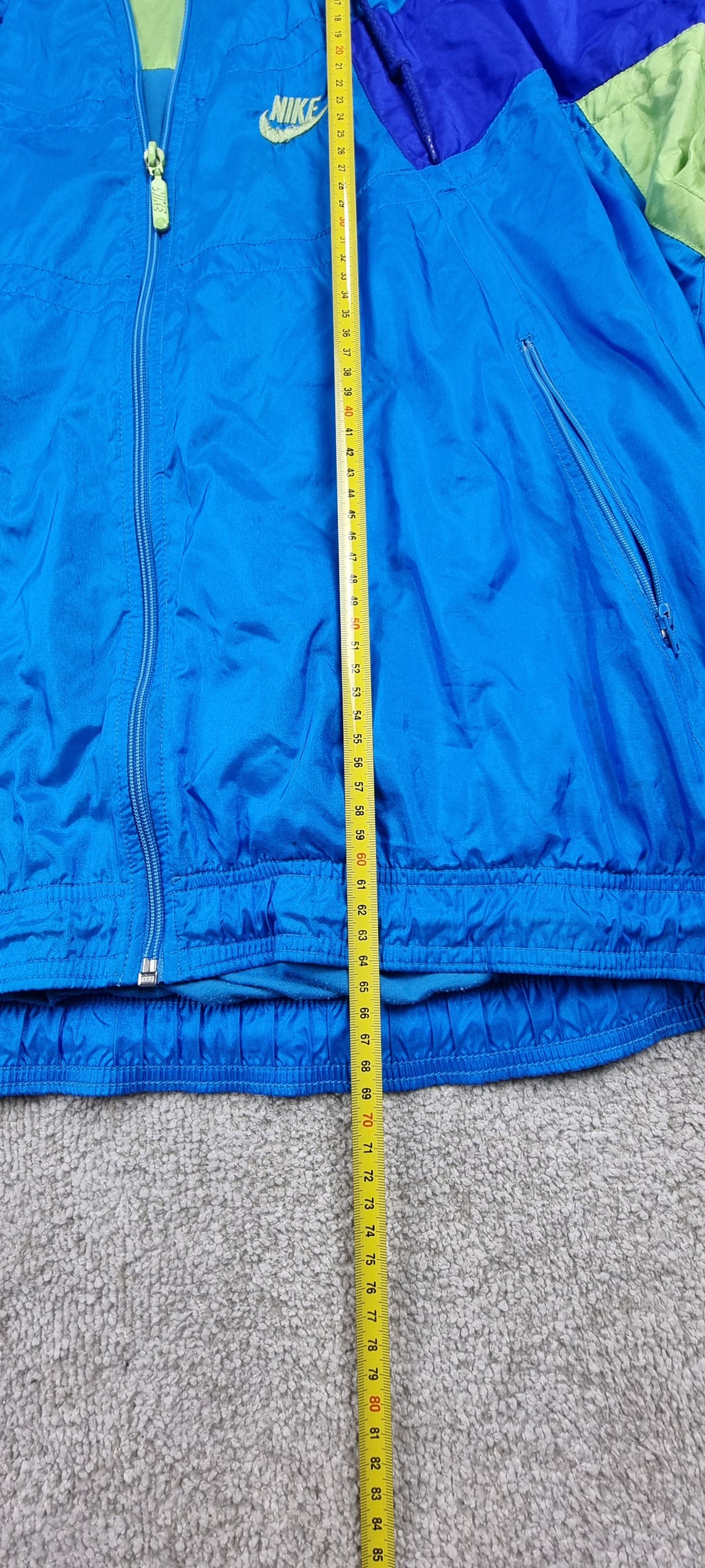 Cortavientos Nike Vintage 90s Color Block Azul, Morado y Verde – Talla M