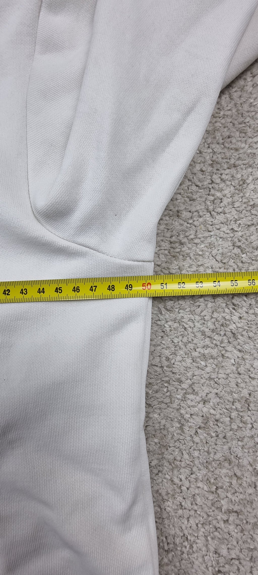 Sudadera Puma con Capucha Blanca Logo Bordado Beige – Talla XL